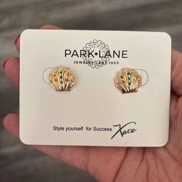 Park Lane Jewelry - Ariel Earrings